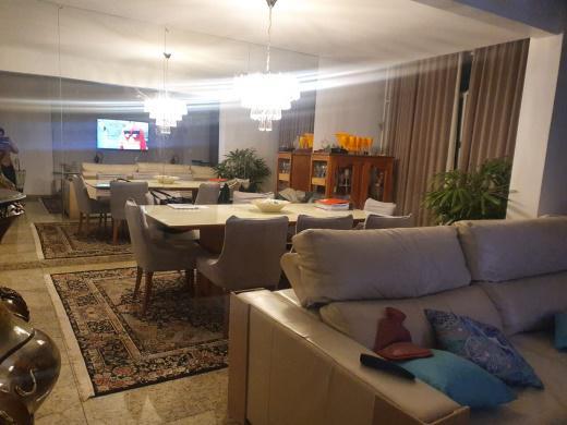 Apartamento, Santo Agostinho, 4 Quartos, 2 Vagas, 1 Suíte
