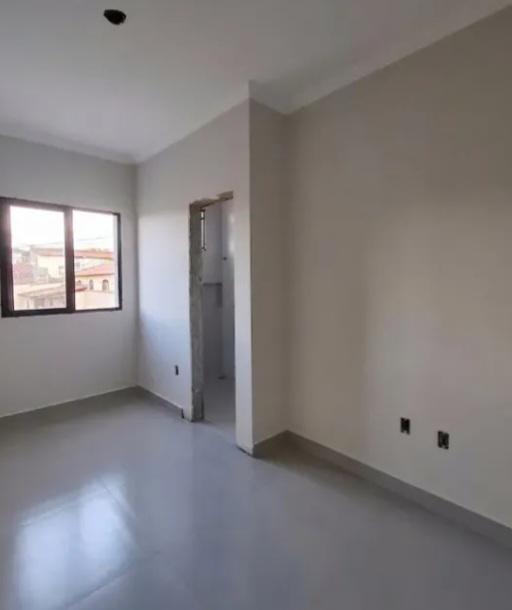 Casa, Planalto, 2 Quartos, 1 Vaga, 2 Suítes