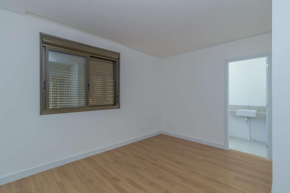 Cobertura, Serra, 3 Quartos, 3 Vagas, 1 Suíte