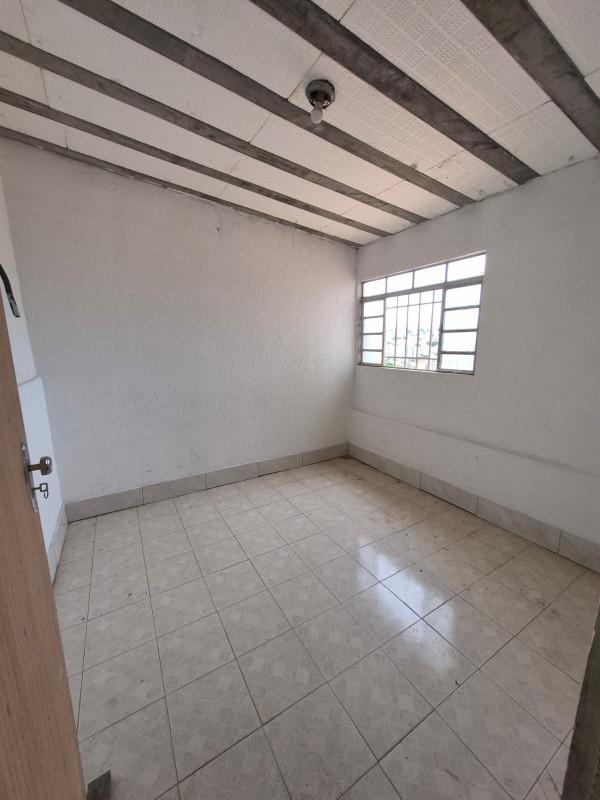 Casa, Santa Cruz, 2 Quartos, 0 Vaga
