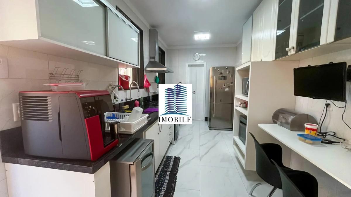 Casa, Vila Paris, 6 Quartos, 7 Vagas, 2 Suítes