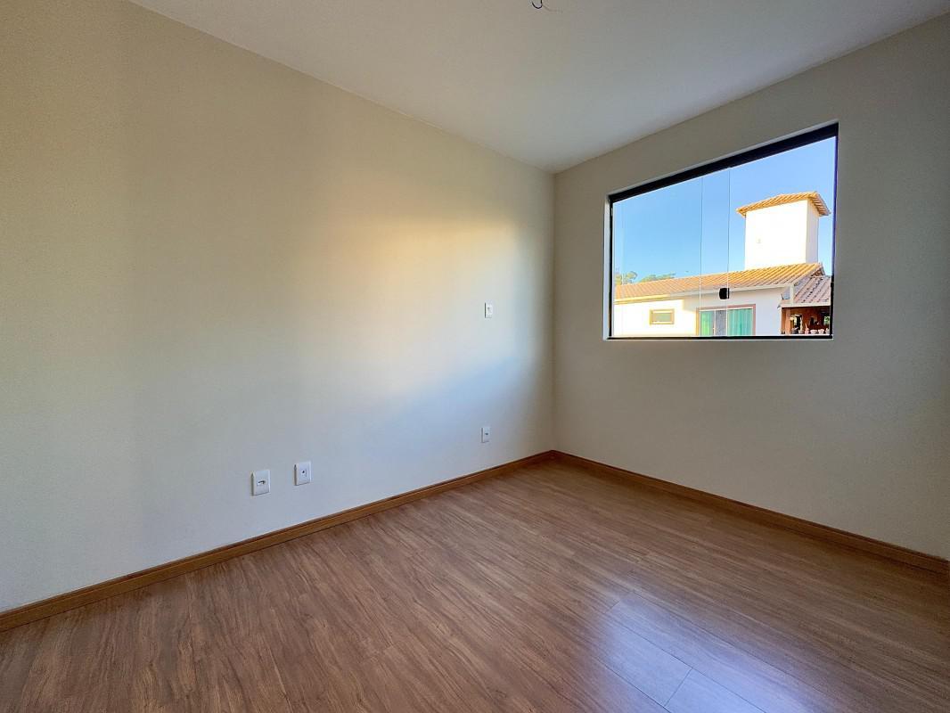 Cobertura, Santa Branca, 3 Quartos, 2 Vagas, 1 Suíte