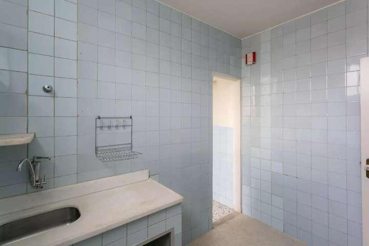 Apartamento, Floresta, 2 Quartos, 0 Vaga
