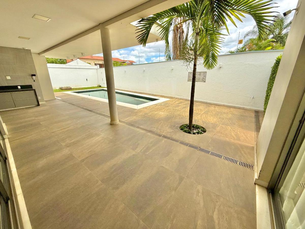 Casa, São Luiz (pampulha), 3 Quartos, 10 Vagas, 3 Suítes