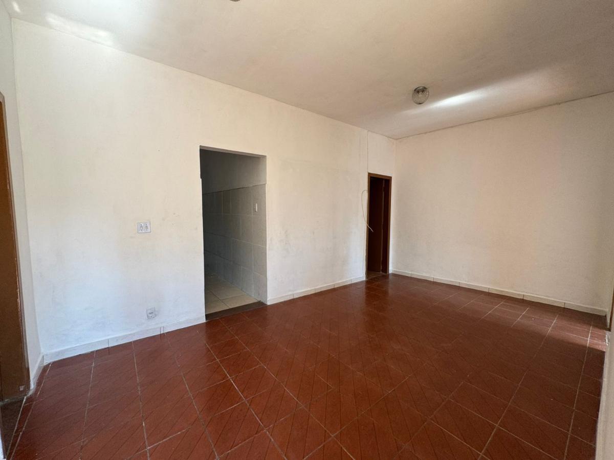 Casa, Concórdia, 3 Quartos, 0 Vaga, 1 Suíte
