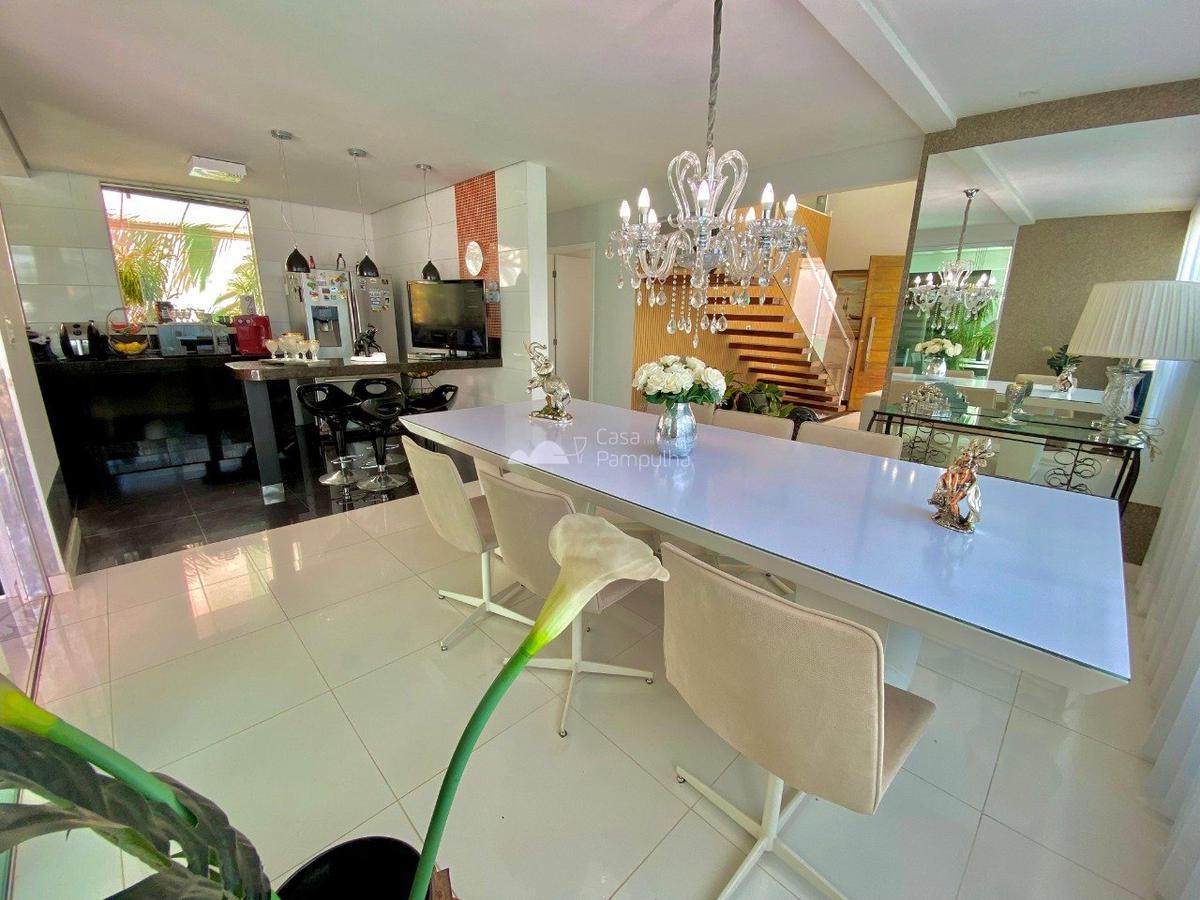 Casa, Bandeirantes (pampulha), 4 Quartos, 8 Vagas, 3 Suítes