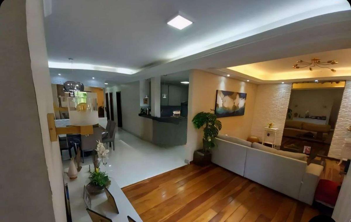 Casa, Santa Rosa, 3 Quartos, 2 Vagas, 1 Suíte