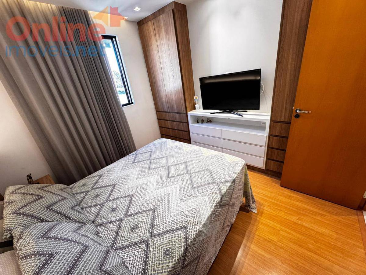 Cobertura, Sagrada Família, 2 Quartos, 0 Vaga, 2 Suítes