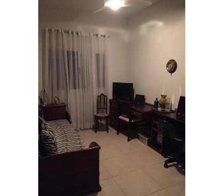 Casa, Castelo, 3 Quartos, 3 Vagas, 1 Suíte