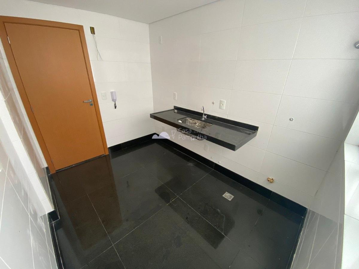 Apartamento, Serrano, 4 Quartos, 2 Vagas, 2 Suítes