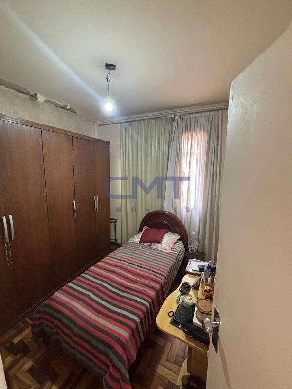 Apartamento, Sagrada Família, 3 Quartos, 2 Vagas, 1 Suíte