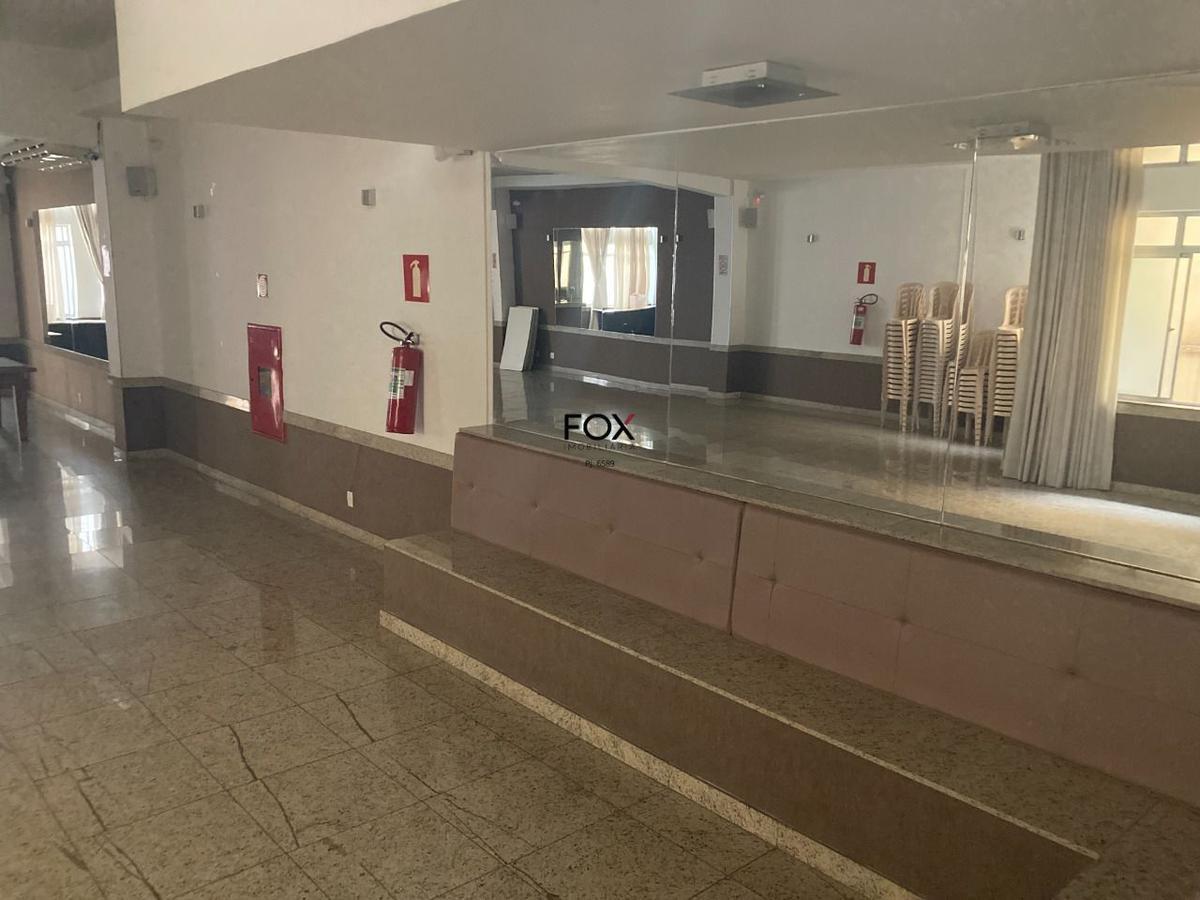 Prédio, Lourdes, 0 Quarto, 10 Vagas