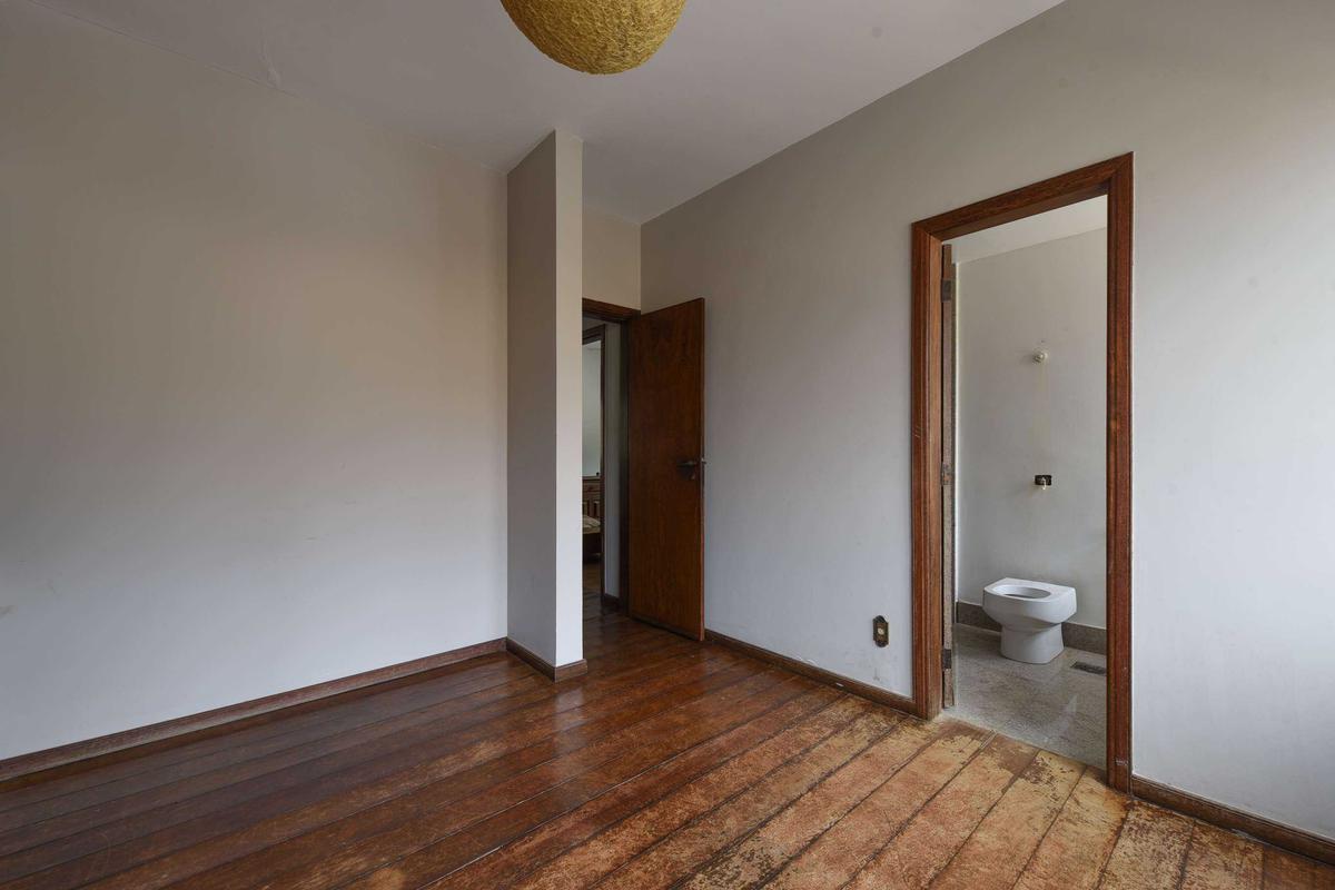 Casa, Mangabeiras, 6 Quartos, 6 Vagas, 4 Suítes