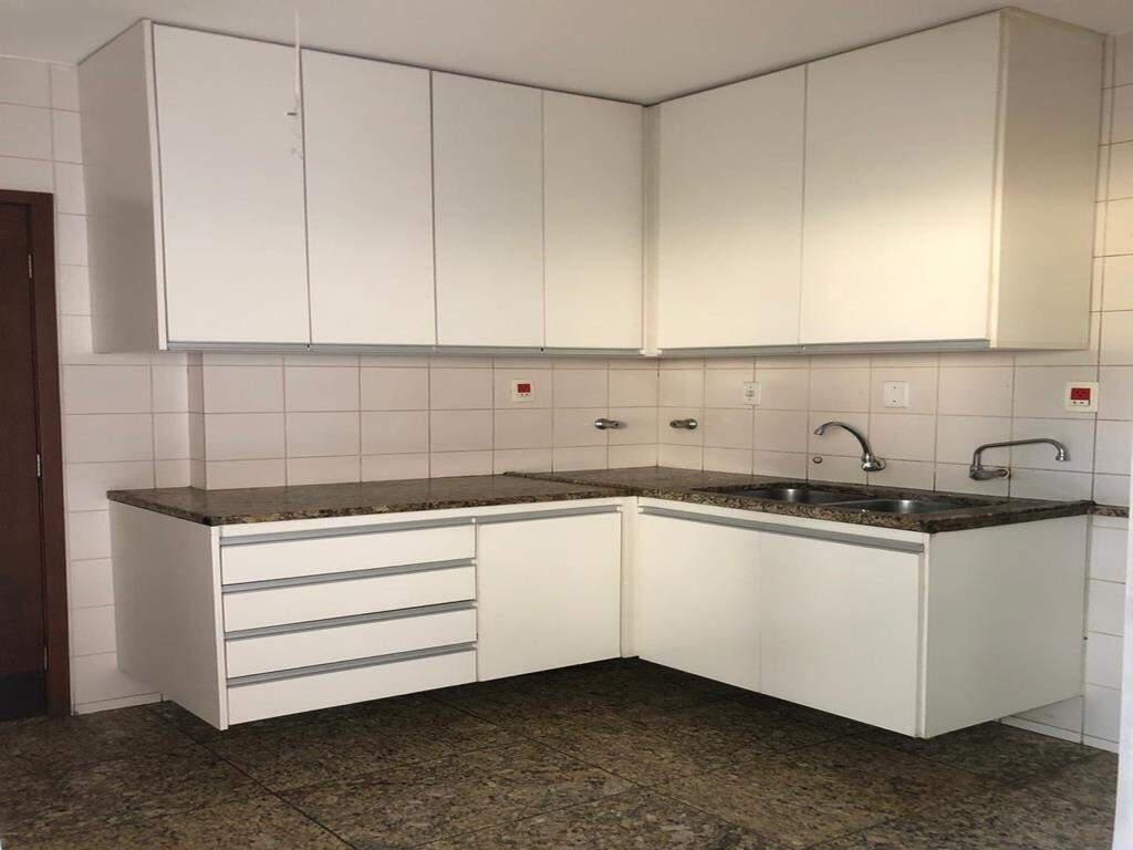 Apartamento, Ipiranga, 4 Quartos, 2 Vagas, 1 Suíte