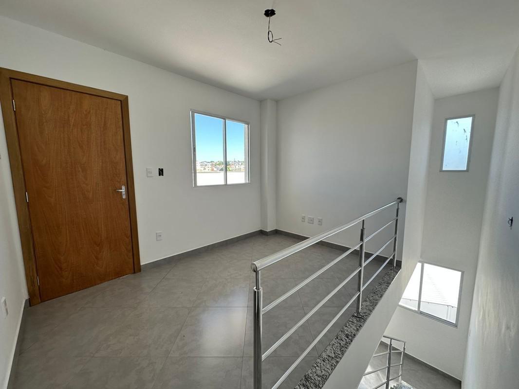 Cobertura, Santa Mônica, 2 Quartos, 2 Vagas, 1 Suíte