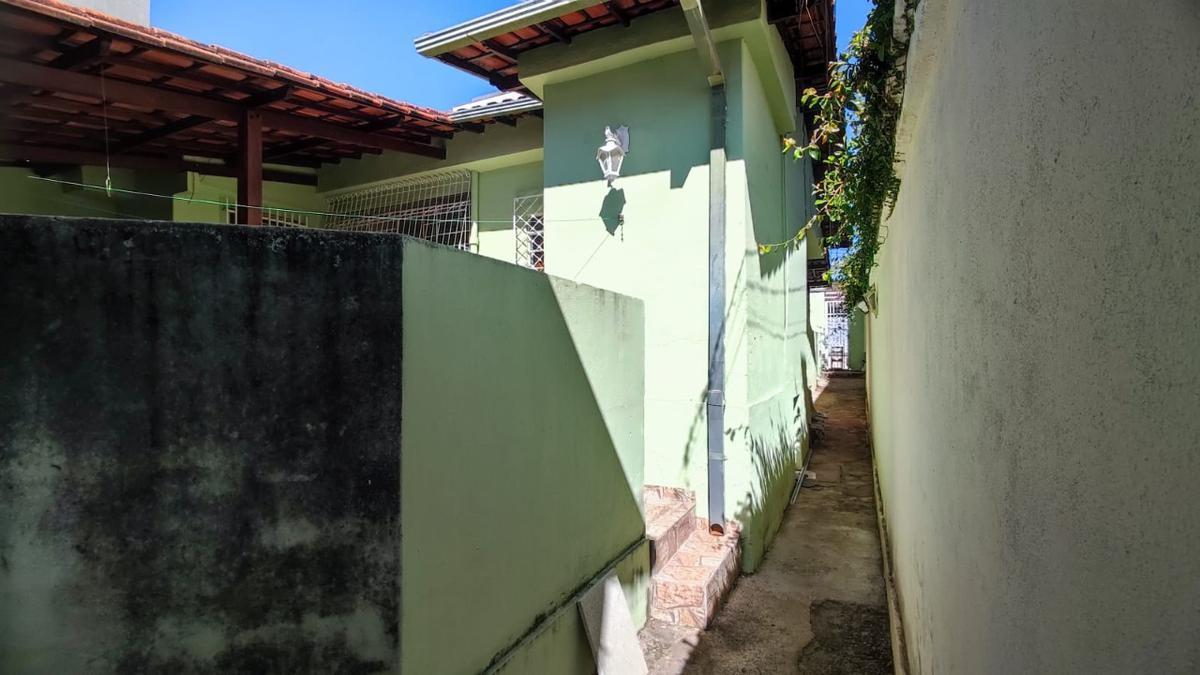 Casa, Liberdade, 6 Quartos, 2 Vagas, 1 Suíte