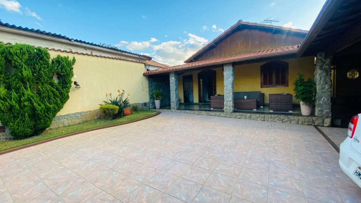 Casa, Ouro Preto, 4 Quartos, 10 Vagas, 1 Suíte