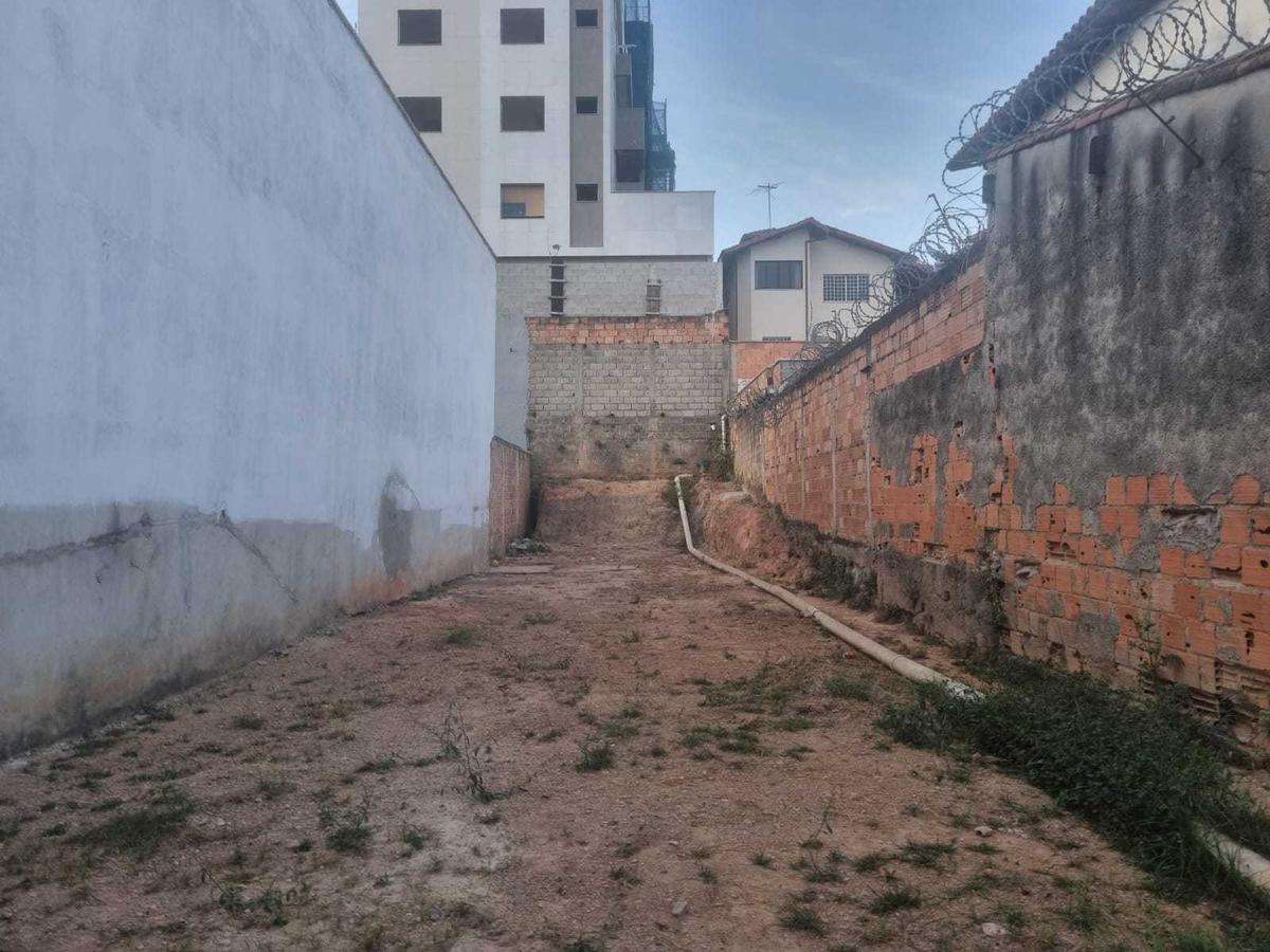 Lote, Jardim Riacho das Pedras, 0 Quarto, 0 Vaga