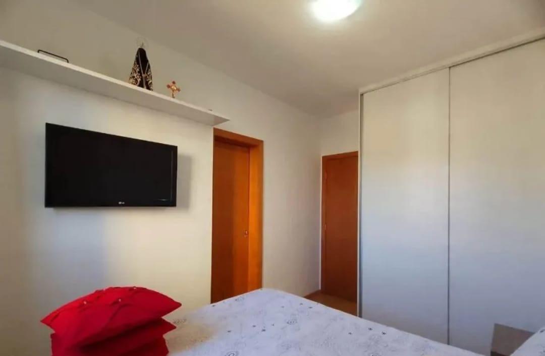 Cobertura, Estoril, 2 Quartos, 2 Vagas, 2 Suítes