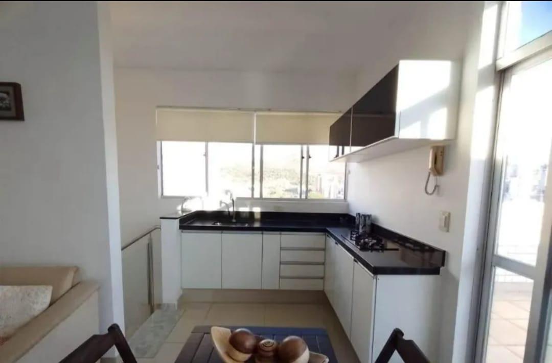 Cobertura, Estoril, 2 Quartos, 2 Vagas, 2 Suítes