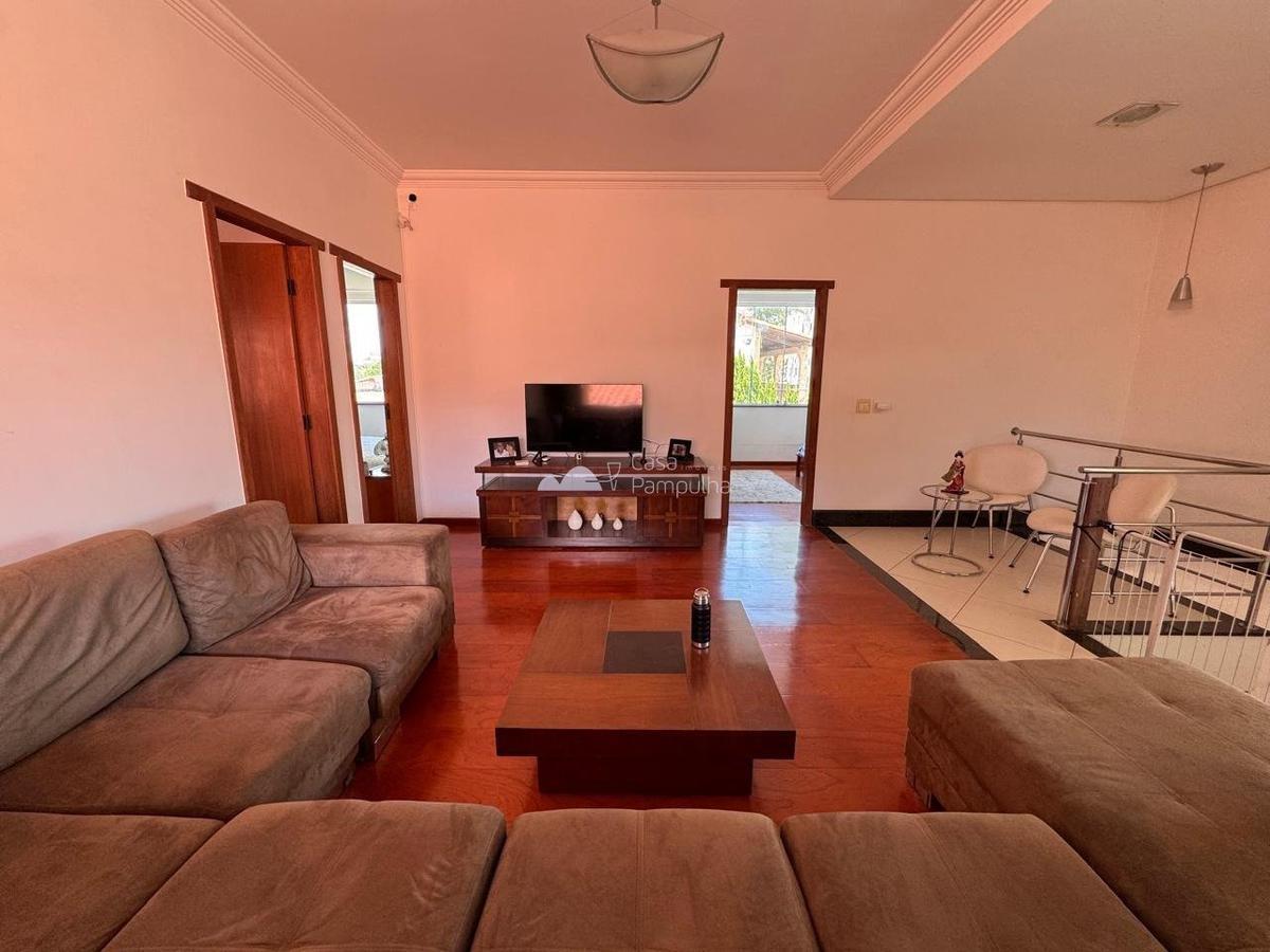 Casa, Itapoã, 4 Quartos, 8 Vagas, 3 Suítes