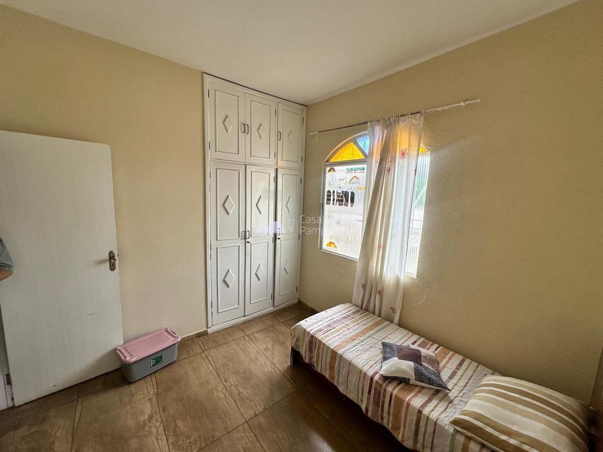 Casa, Planalto, 5 Quartos, 4 Vagas, 1 Suíte