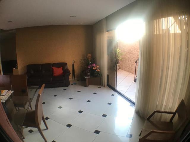 Casa, Fernão Dias, 4 Quartos, 7 Vagas, 2 Suítes