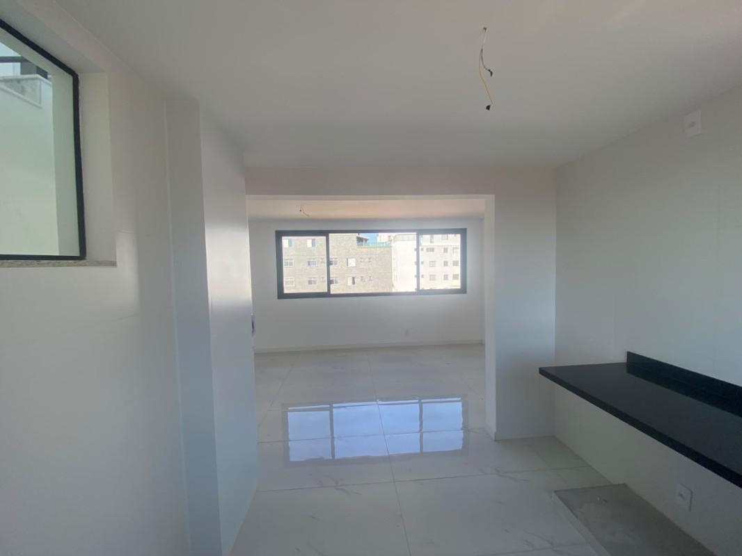 Cobertura, Santa Rosa, 3 Quartos, 2 Vagas, 1 Suíte