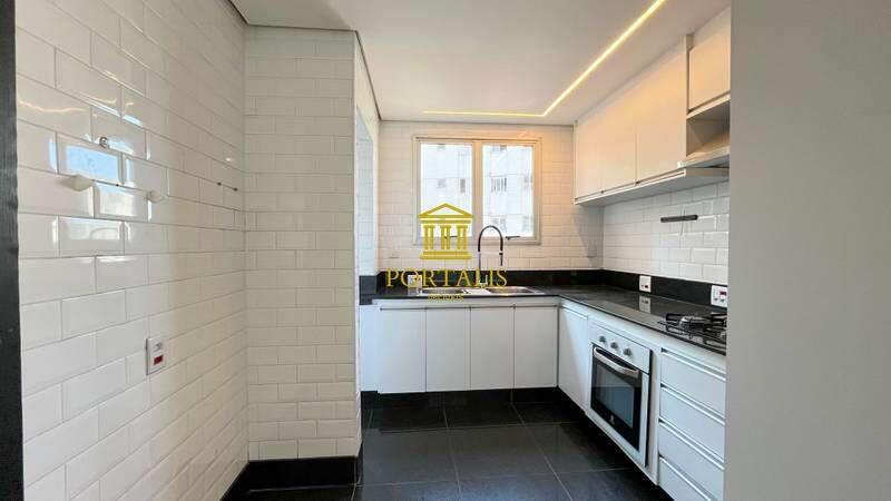 Apartamento, Luxemburgo, 3 Quartos, 1 Vaga, 1 Suíte