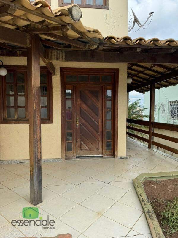 Casa, Três Barras, 4 Quartos, 7 Vagas, 1 Suíte