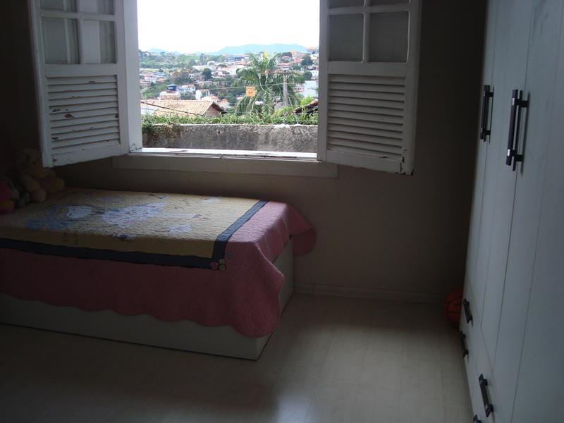Casa, Álvaro Camargos, 3 Quartos, 2 Vagas, 1 Suíte