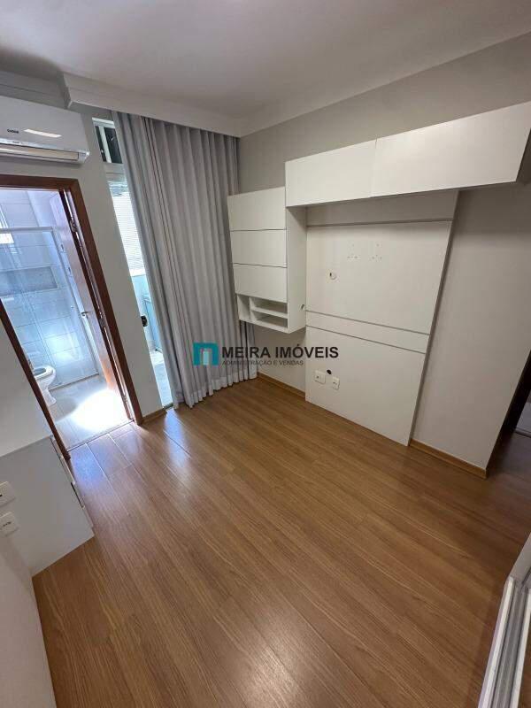Apartamento, Floresta, 2 Quartos, 1 Vaga, 2 Suítes