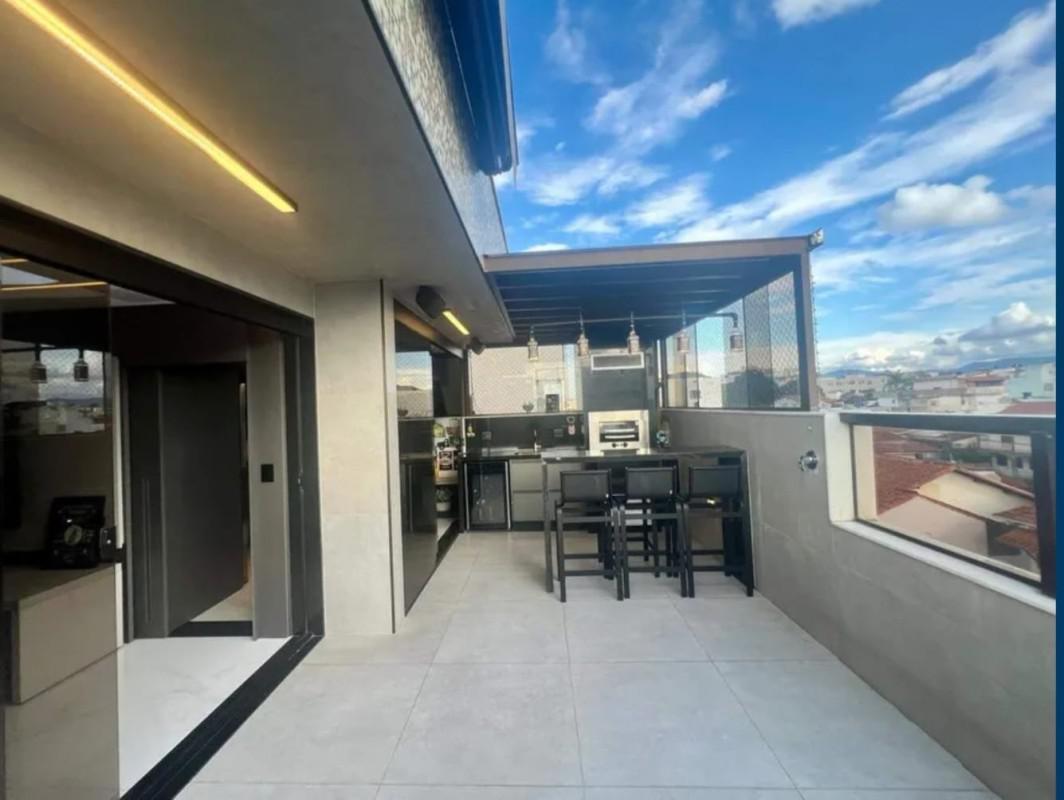 Cobertura, Jaraguá, 3 Quartos, 3 Vagas, 3 Suítes