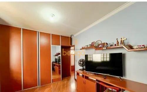 Casa, Nova Esperança, 4 Quartos, 4 Vagas, 2 Suítes