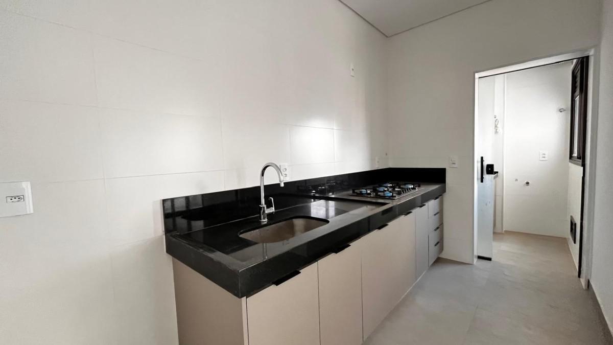 Apartamento, Centro, 3 Quartos, 2 Vagas, 1 Suíte