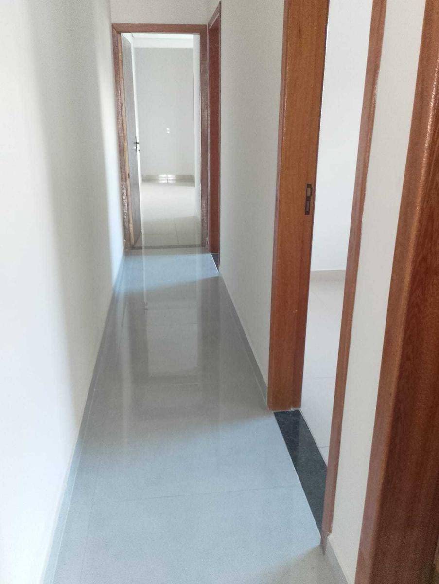 Casa, Niterói, 3 Quartos, 2 Vagas, 1 Suíte