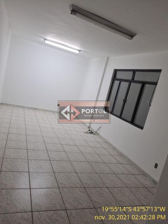 Sala, Barro Preto, 0 Quarto, 0 Vaga