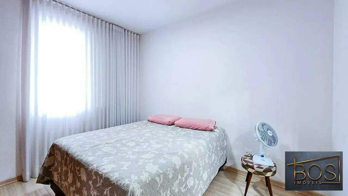 Apartamento, Sagrada Família, 3 Quartos, 2 Vagas, 1 Suíte