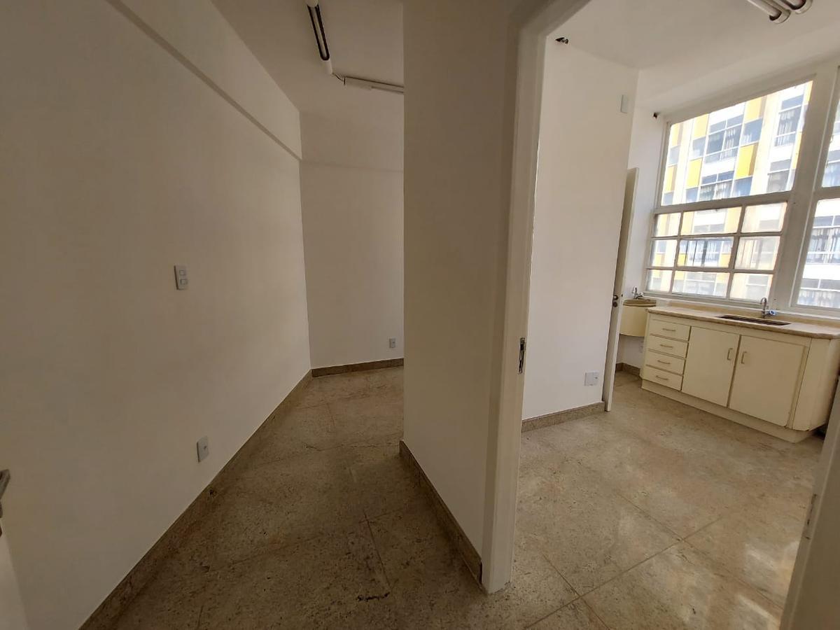 Sala, Centro, 0 Quarto, 0 Vaga