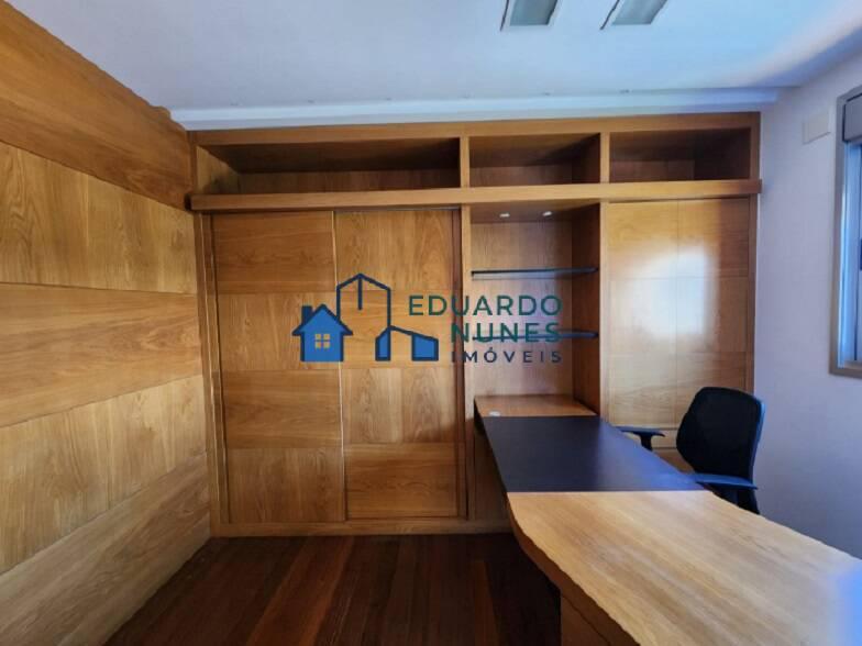 Apartamento, Funcionários, 4 Quartos, 0 Vaga, 2 Suítes