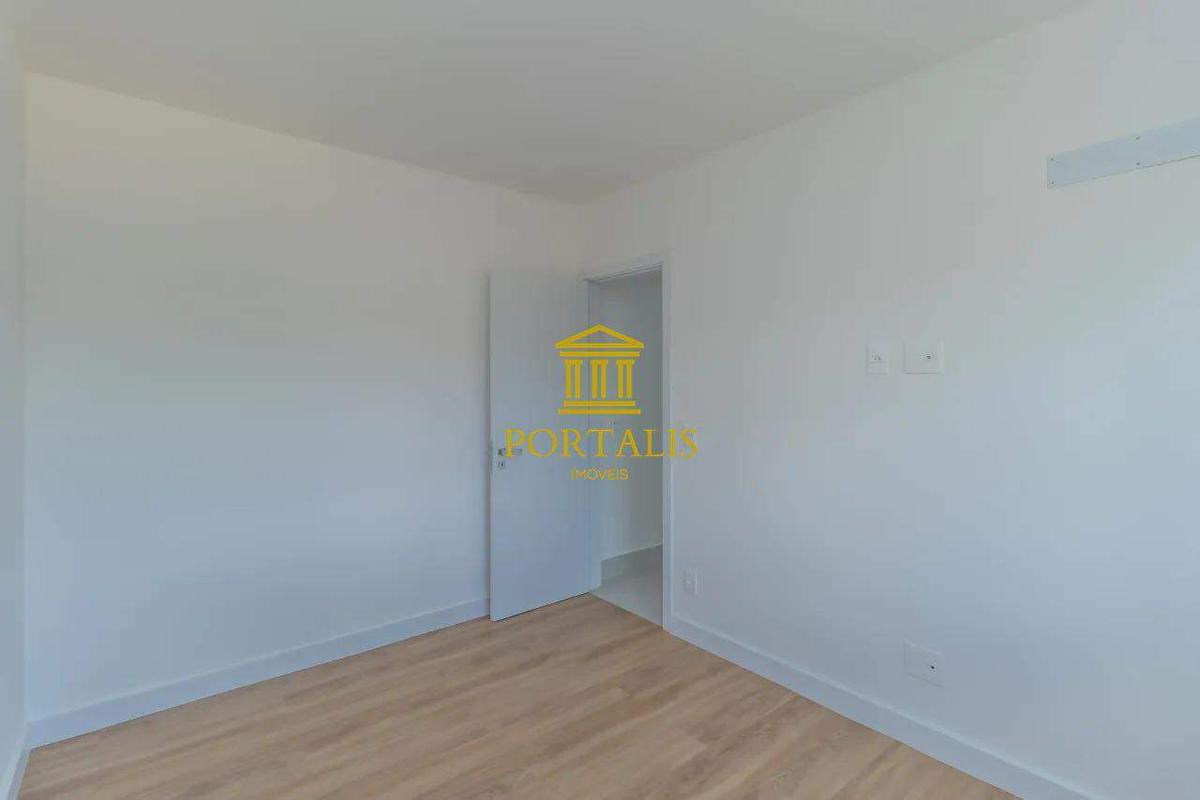 Apartamento, Sagrada Família, 3 Quartos, 2 Vagas, 1 Suíte