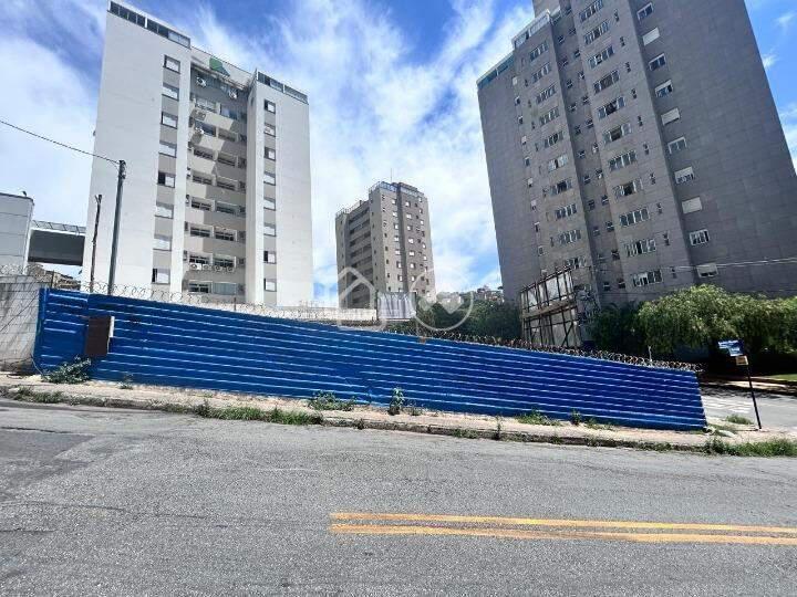 Loja, Buritis, 5 Vagas