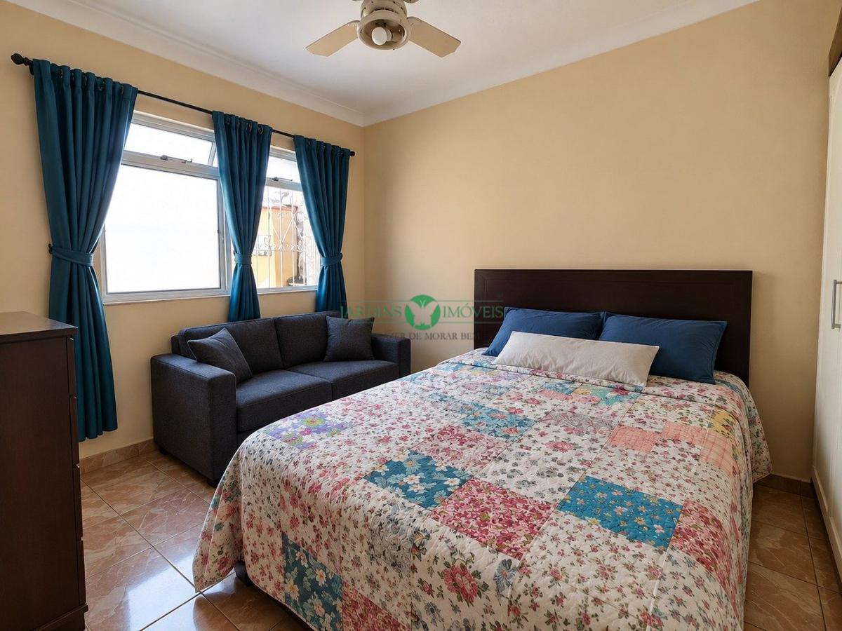 Casa, Cachoeirinha, 3 Quartos, 2 Vagas, 1 Suíte