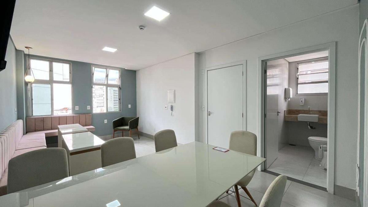 Apartamento, Centro, 2 Quartos, 0 Vaga, 1 Suíte