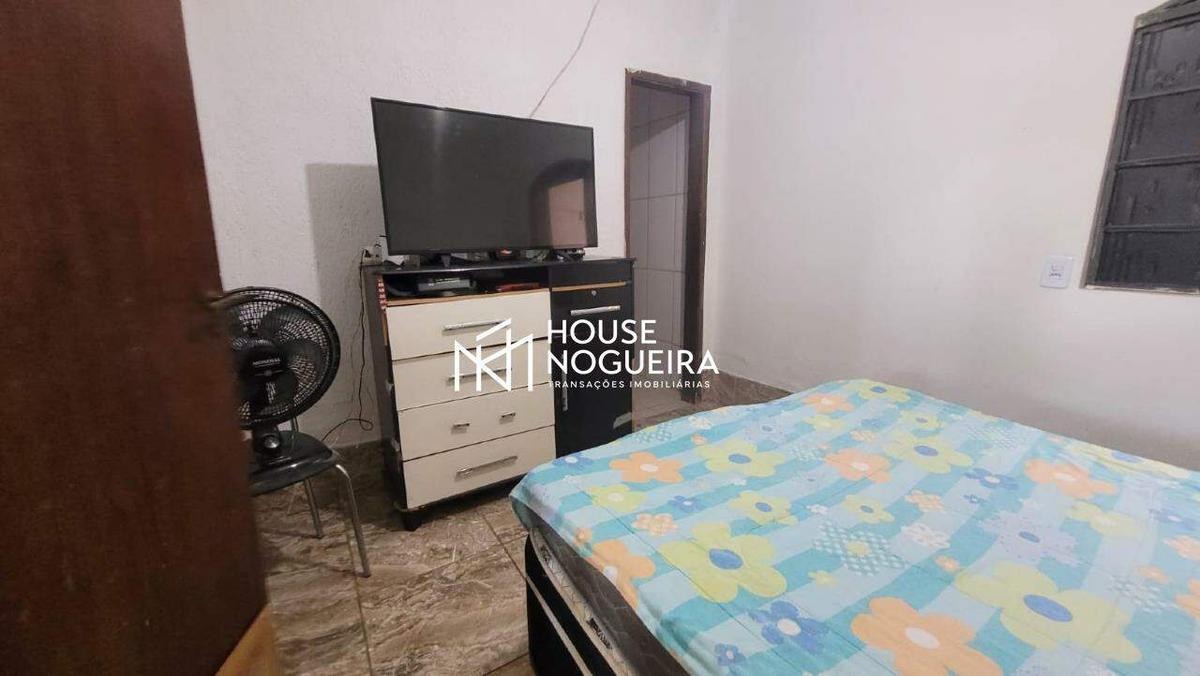 Casa, Araguaia, 3 Quartos, 2 Vagas, 2 Suítes