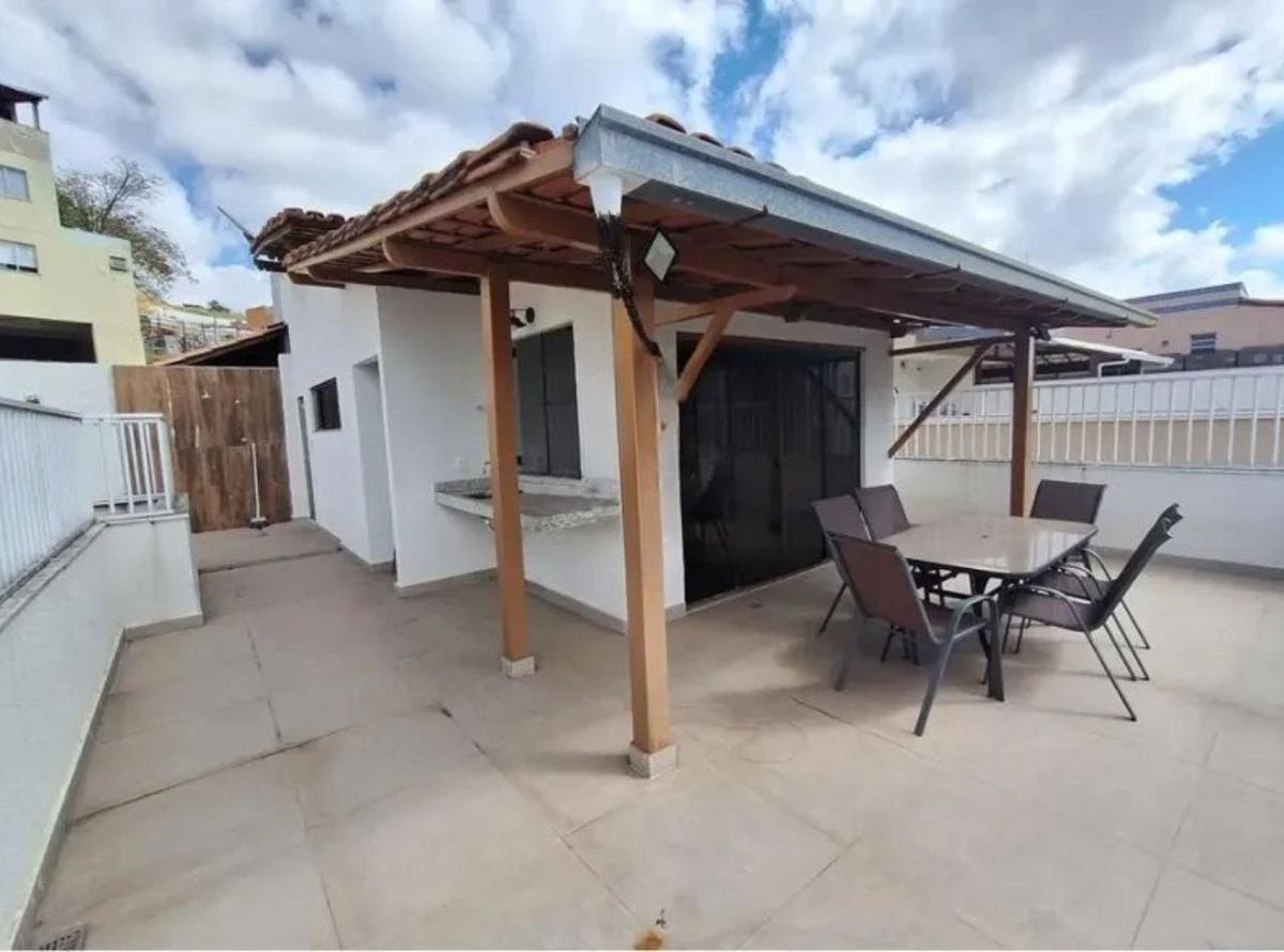 Cobertura, Estoril, 3 Quartos, 1 Vaga, 1 Suíte