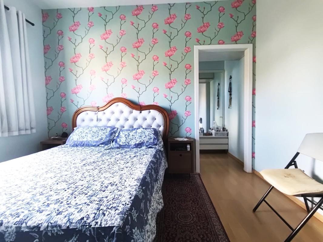 Casa, Europa, 8 Quartos, 3 Vagas, 2 Suítes