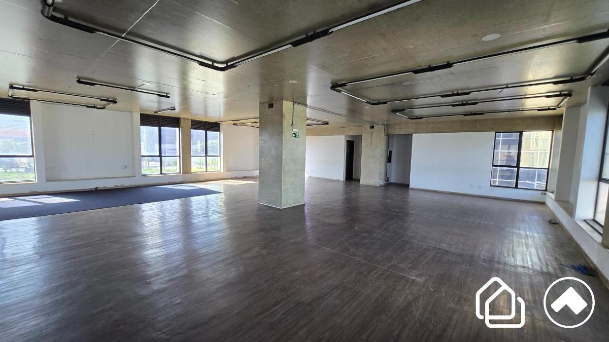 Sala, Estoril