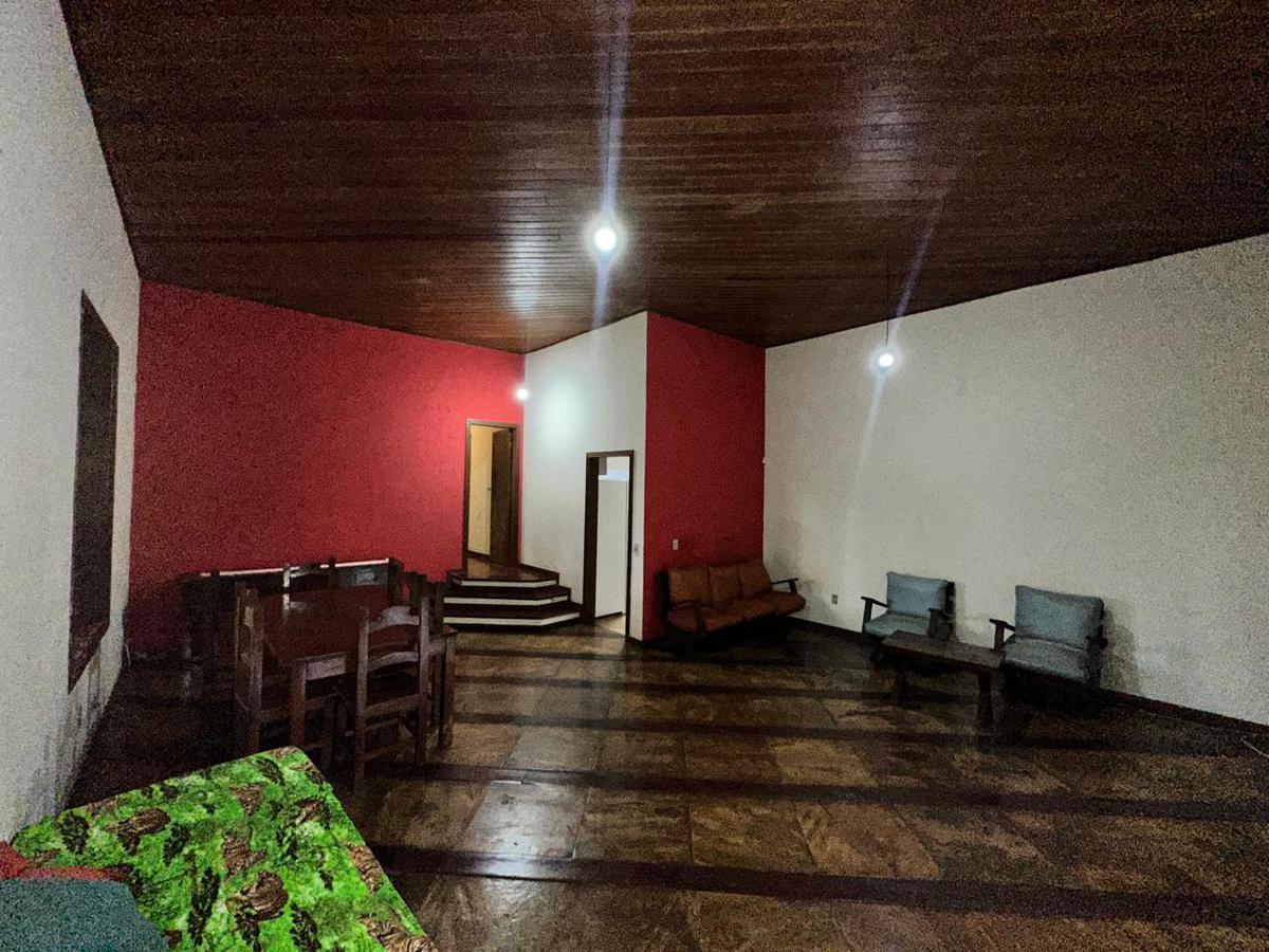 Fazenda, Condomínio Vale do Ouro, 4 Quartos, 5 Vagas, 2 Suítes