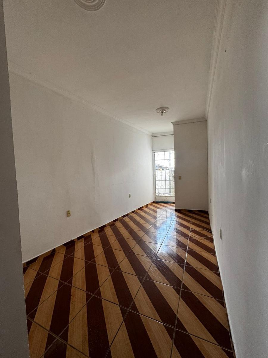 Casa, Jardim Leblon, 2 Quartos, 0 Vaga, 1 Suíte